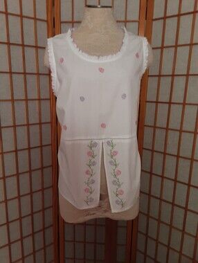 "Willow Blossom" Dainty Vintage Top